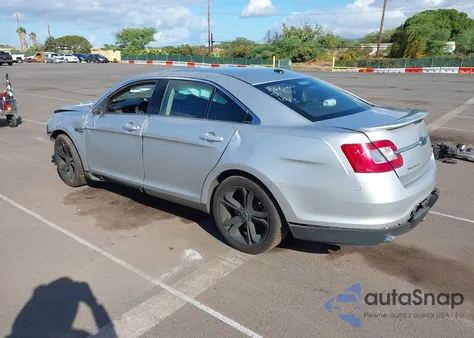 2010 Ford Taurus Sho из США, поврежденный, VIN 1FAHP2KT2AG103937